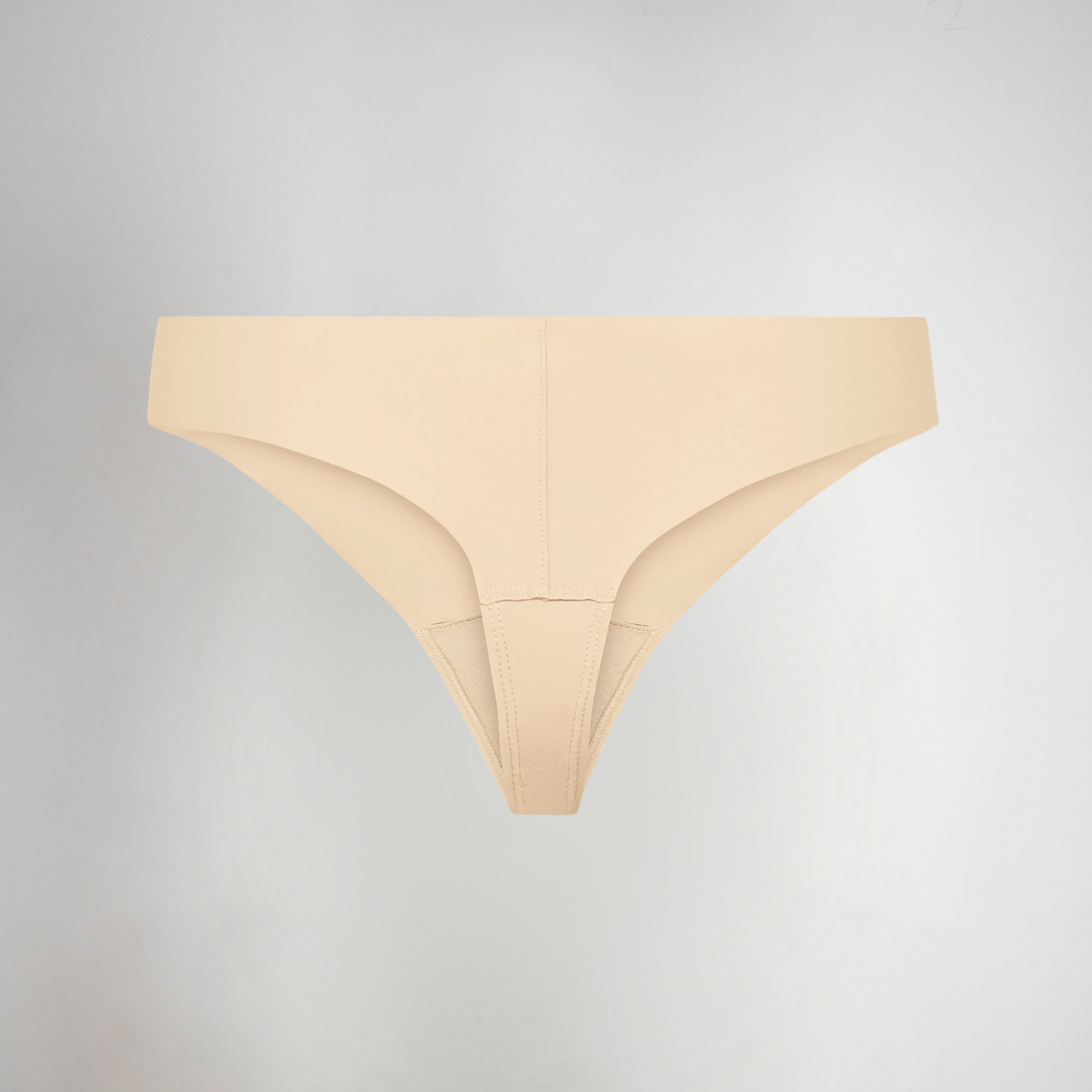 Tanga invisible con punta de camello de Olora, tiro medio