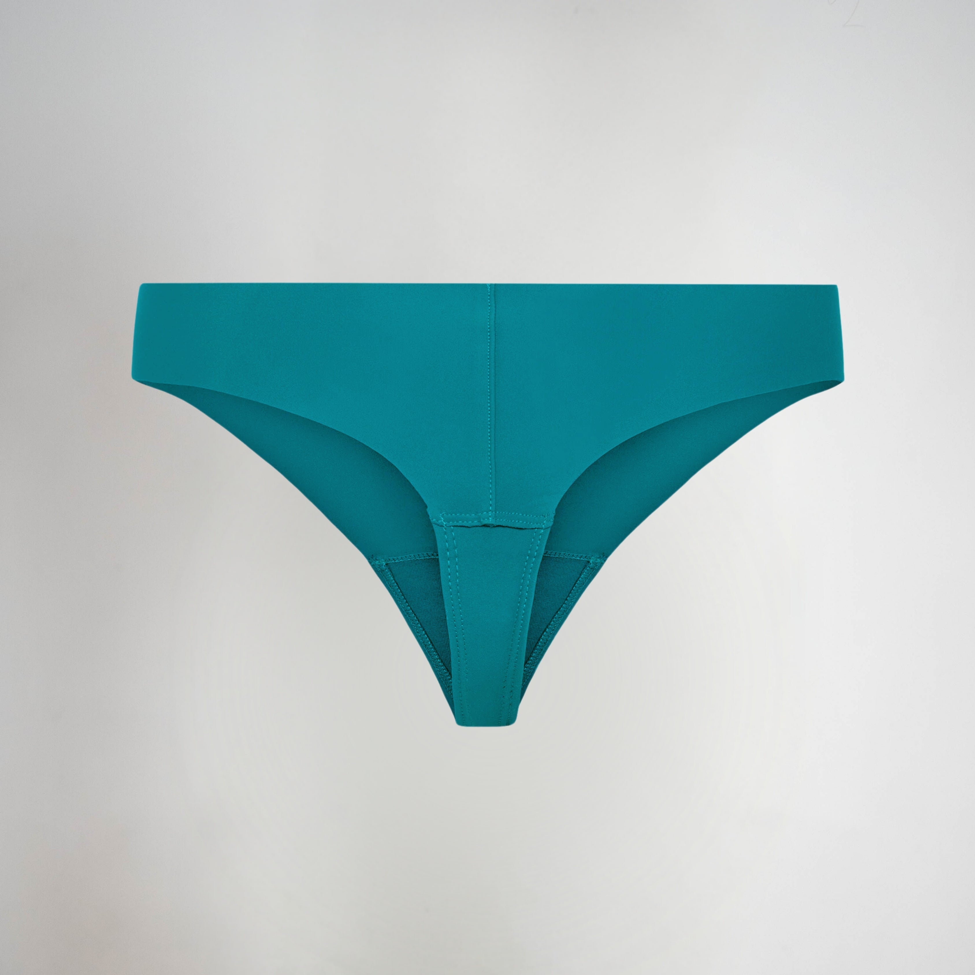Tanga invisible con punta de camello de Olora, tiro medio