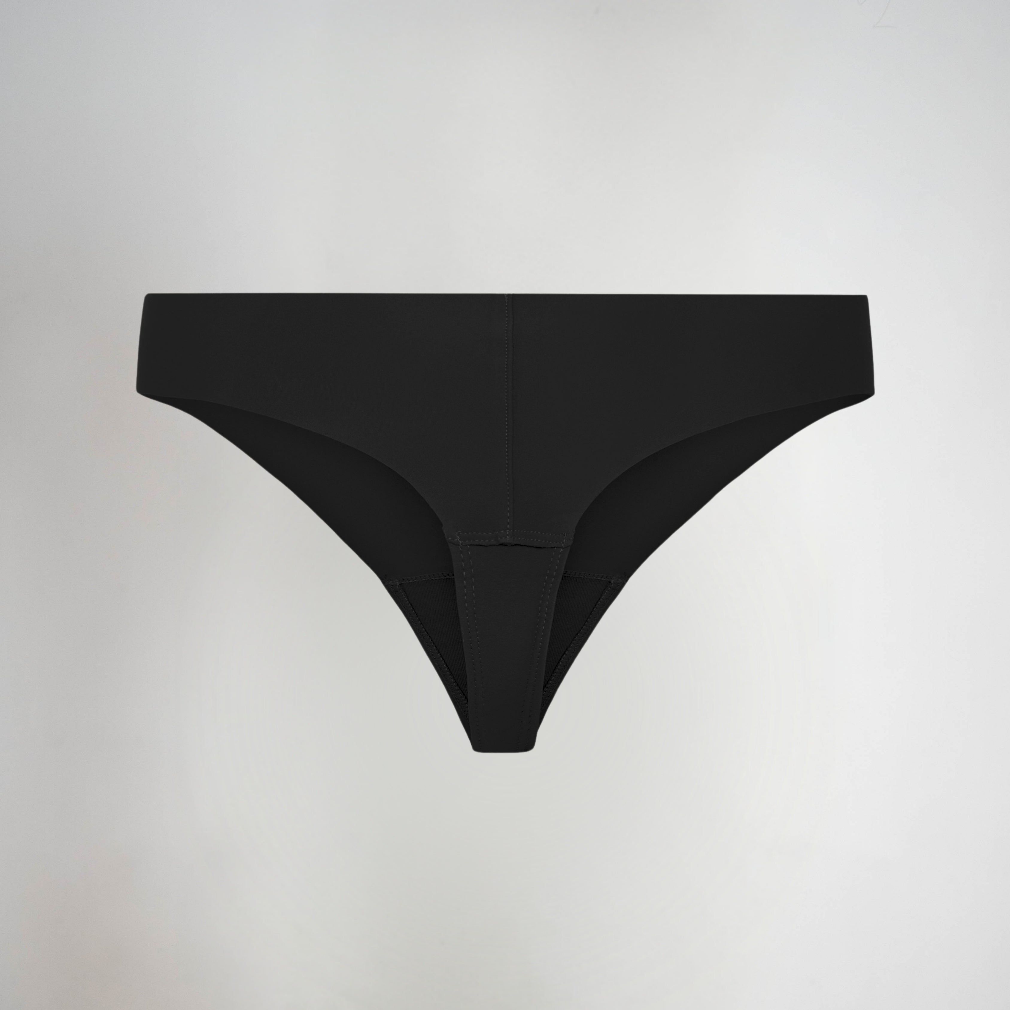 Tanga invisible con punta de camello de Olora, tiro medio